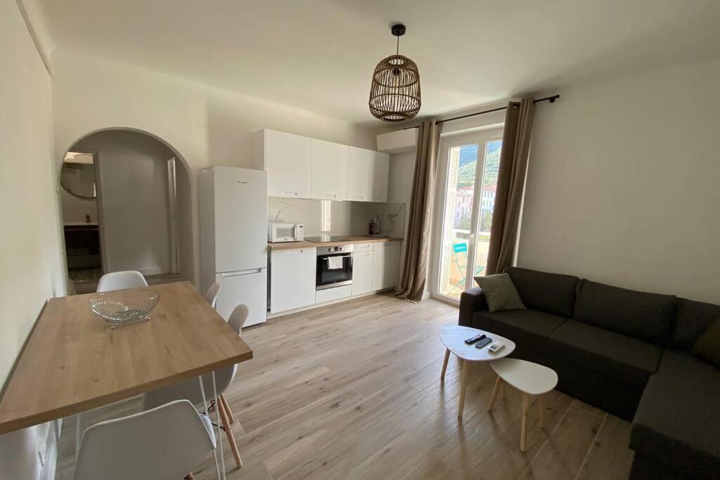 Ajaccio Magnifique T2 Neuf 40M2 Avec Balcon Au Trottel 4 Couchages Wifi Clim Parking Plage A Pieds 100M ภายนอก รูปภาพ